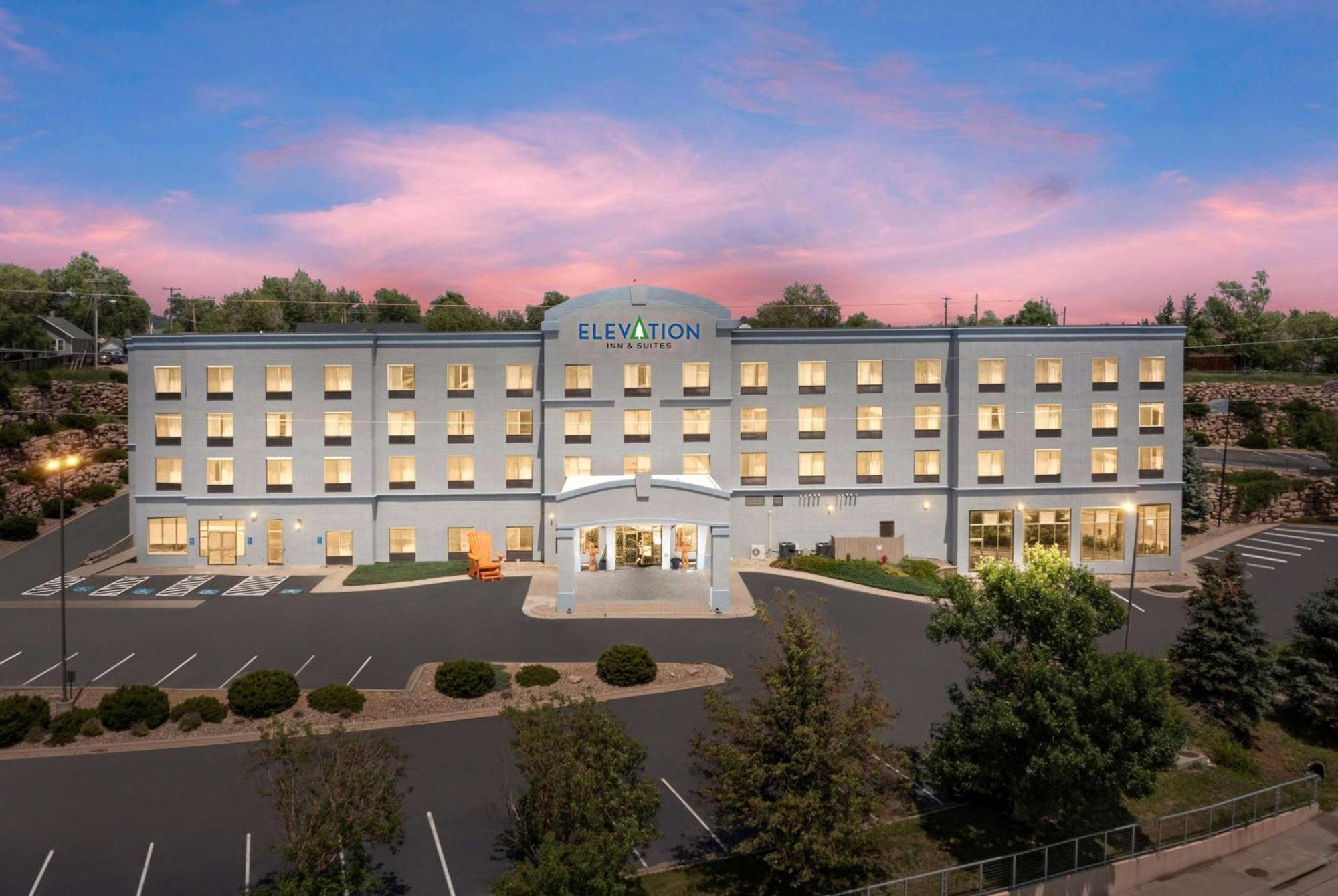 Elevation Inn & Suites, Trademark Collection By Wyndham Rapid City Exteriér fotografie